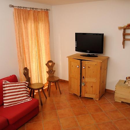 Roe Apartment Panchia Kültér fotó