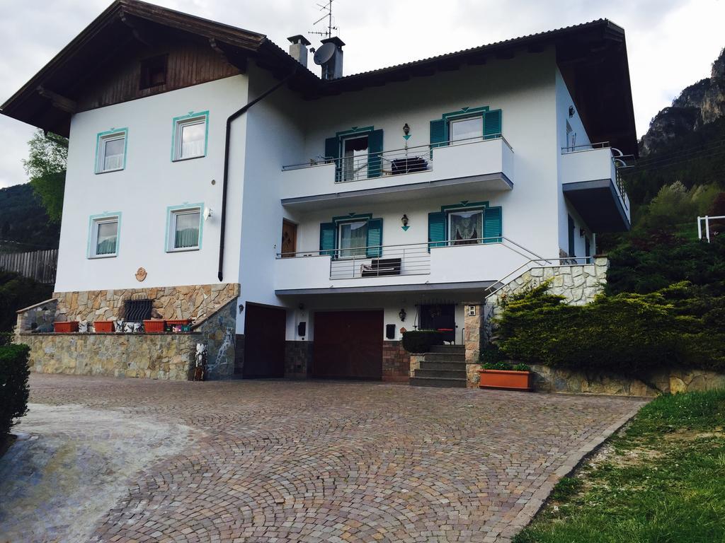 Roe Apartment Panchia Kültér fotó