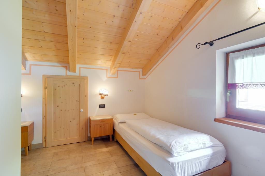 Roe Apartment Panchia Kültér fotó
