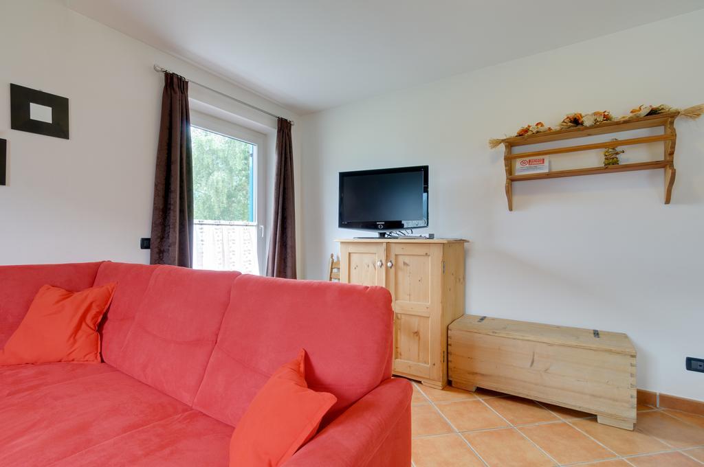 Roe Apartment Panchia Kültér fotó
